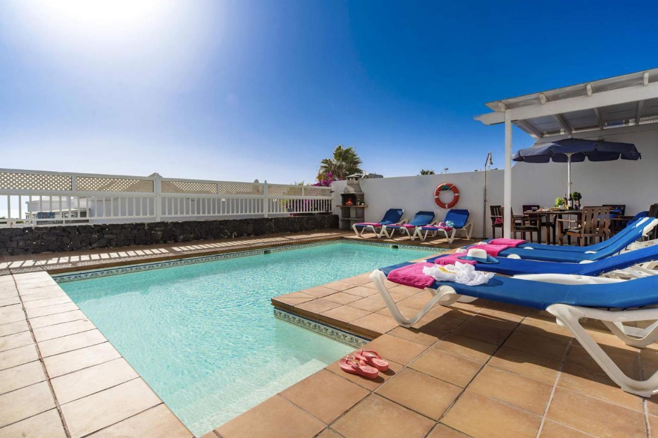 Villa Siesta By Villa Plus Пуэрто дель Кармен Экстерьер фото
